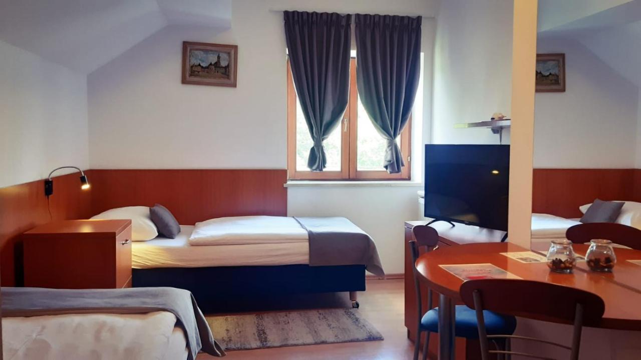 Hotel Pansion Danica Rastovača Exterior foto